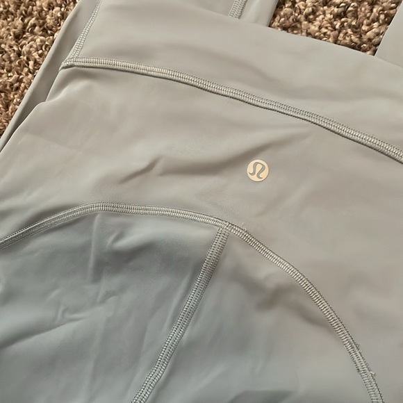 Lululemon Power Thru High Rise Leggings - Picture 5 of 8